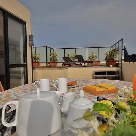 City Living Tk 3 Rm 2 3* St. Julian's
