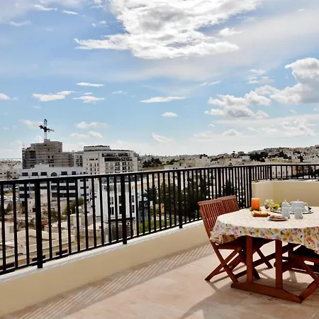 City Living Tk 3 Rm 2 Maison d'hôtes 3*